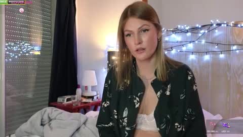 Misslucci online show from December 28, 4:09 pm