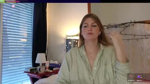 Misslucci online show from January 8, 9:00 am