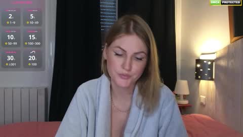 Misslucci online show from November 11, 4:29 pm