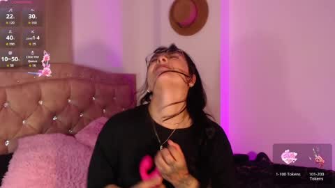 Snapshot of missmariana_ chatting on May 15, 11:56 pm missmariana_ online show from May 15, 11:56 pm