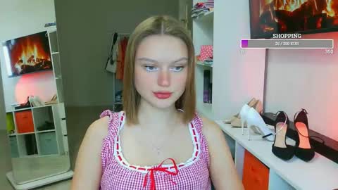 OneGoddess online show from November 2, 9:33 am