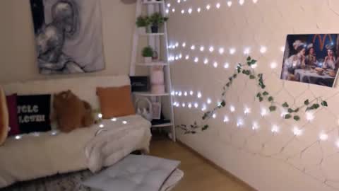 Li  online show from September 25, 1:48 pm