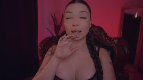 LUXXANDRA online show from March 12, 6:29 am