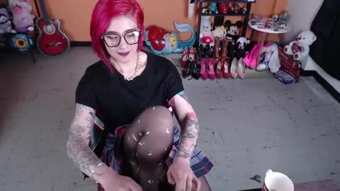 Miss Mia online show from January 28, 4:08 pm