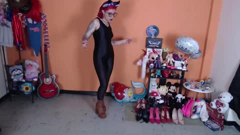 Miss Mia online show from January 29, 1:07 pm