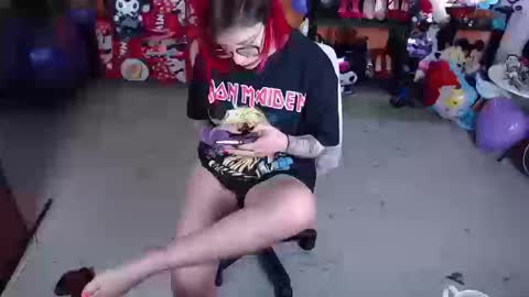 Miss Mia online show from September 12, 2:17 pm