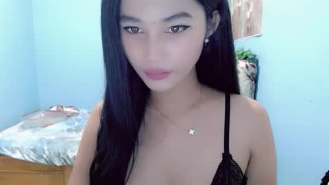 Snapshot of missminervaa chatting on March 15, 5:52 pm missminervaa online show from March 15, 5:52 pm