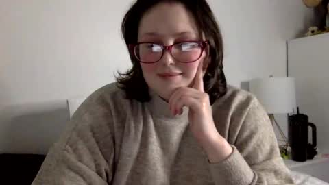 missmistressmal online show from April 23, 12:56 am