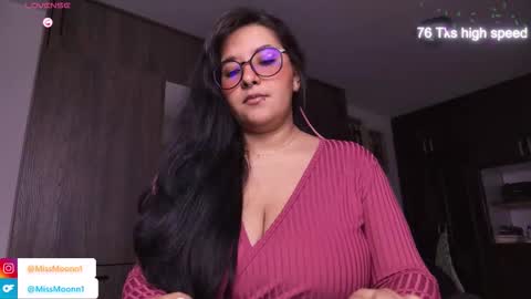 MissMoon online show from November 18, 9:52 pm