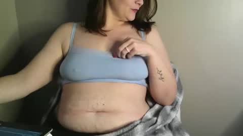 Snapshot of missniagaraishorny chatting on December 18, 6:47 pm MissNiagara online show from December 18, 6:47 pm