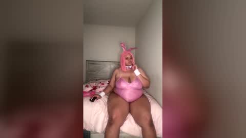 missnoemii444 online show from January 31, 8:40 pm