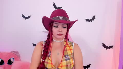 Snapshot of misspaulina__ chatting on October 16, 10:00 pm Pau Giraldo online show from October 16, 10:00 pm