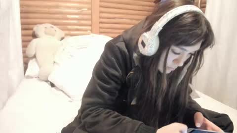 Snapshot of misspink152015 chatting on February 10, 1:46 am sarah online show from February 10, 1:46 am