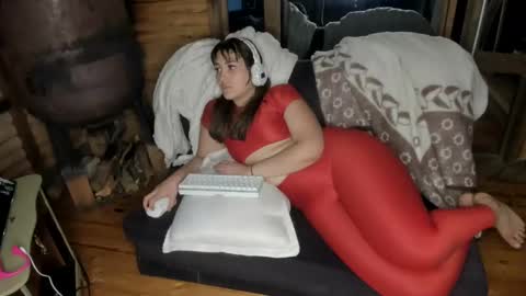 Snapshot of misspink152015 chatting on February 19, 2:44 am sarah online show from February 19, 2:44 am