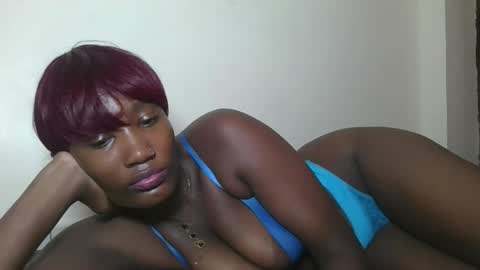 pretty gal online show from December 22, 2:25 pm