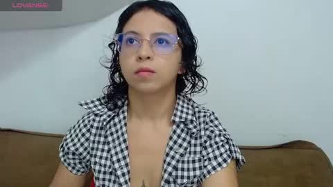 kassandra online show from May 13, 5:32 pm