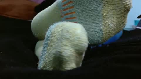 Snapshot of misssam28 chatting on February 20, 1:30 pm TELL ME MISS online show from February 20, 1:30 pm