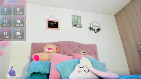 Snapshot of misssofiia_7 chatting on October 18, 3:09 am ... Independent model online show from October 18, 3:09 am