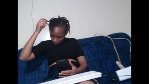 missthighsohmy online show from December 6, 2:28 pm