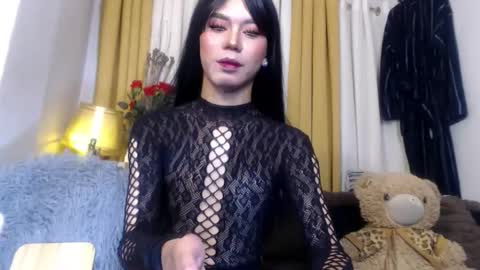 Snapshot of misstransstella69 chatting on May 16, 10:36 am Stella online show from May 16, 10:36 am