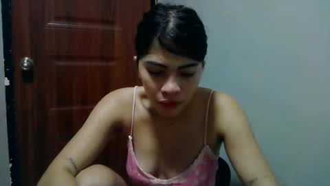 Snapshot of missunknownxoxo chatting on June 20, 2:47 am sofia online show from June 20, 2:47 am