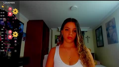 missvalery1 online show from May 29, 10:08 pm