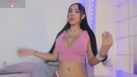 Violetta online show from December 1, 2:00 pm