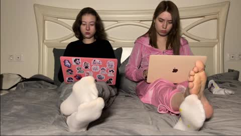 misswishh online show from February 7, 4:35 pm