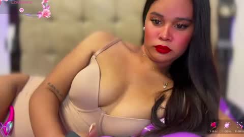 Miss. Thalia online show from July 17, 1:23 am