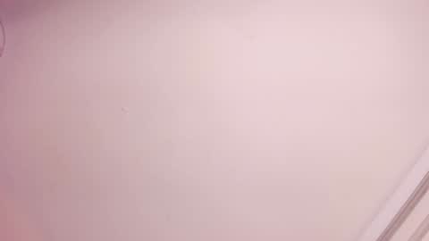 Snapshot of missy_davis chatting on January 21, 2:22 am Miss online show from January 21, 2:22 am
