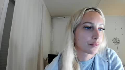 Missy matrix online show from December 3, 9:02 pm