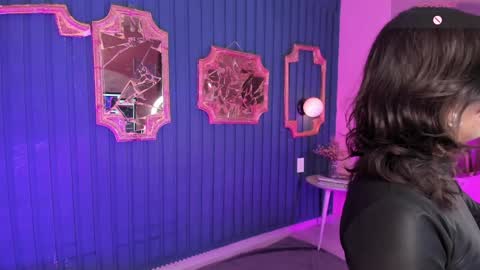 Snapshot of missy_taylor_ chatting on December 30, 7:53 pm Missy online show from December 30, 7:53 pm