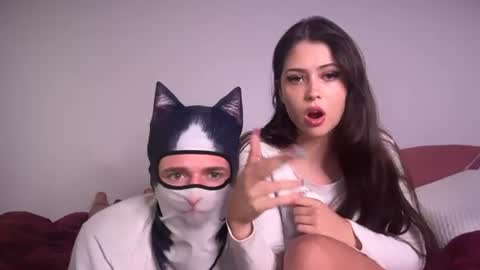 missymacx online show from June 23, 5:38 am