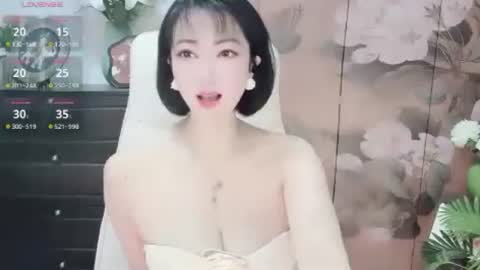 Snapshot of mist_lili chatting on June 16, 1:30 am Mist Lili online show from June 16, 1:30 am