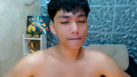 Snapshot of mister_officer chatting on June 27, 6:24 pm SAINT SACHI will make your day online show from June 27, 6:24 pm