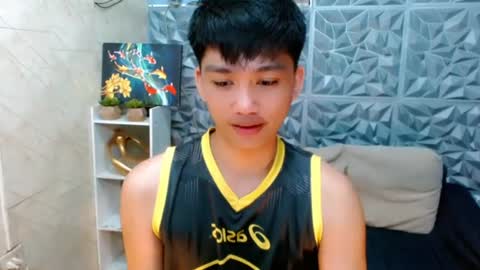 Snapshot of mister_officer chatting on June 28, 6:30 am SAINT SACHI will make your day online show from June 28, 6:30 am