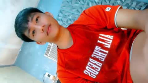 Snapshot of mister_officer chatting on June 30, 7:48 pm SAINT SACHI will make your day online show from June 30, 7:48 pm
