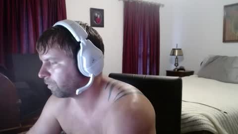 misterfreak420 online show from July 7, 3:49 pm