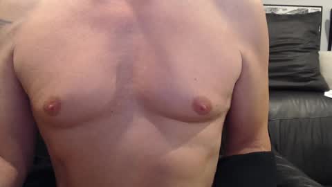 MisterMasterss2 online show from October 24, 11:28 am