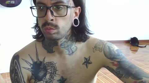 misternocturne online show from March 21, 5:27 pm