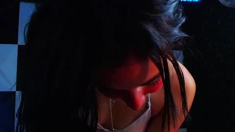 Pandora online show from December 15, 3:45 am