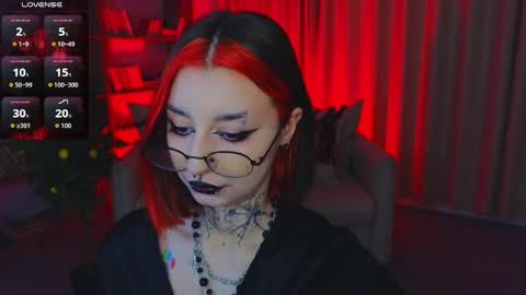 Marcelline online show from May 19, 1:56 am