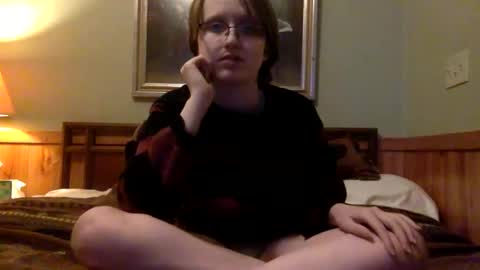 Snapshot of mistress_callie chatting on June 4, 12:38 am Lassie Cassie online show from June 4, 12:38 am