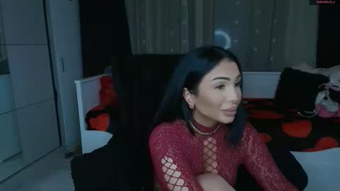 mistress_meryem online show from May 13, 10:27 pm
