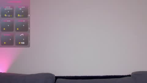 Snapshot of mistress_milana chatting on December 6, 1:55 pm Milana online show from December 6, 1:55 pm