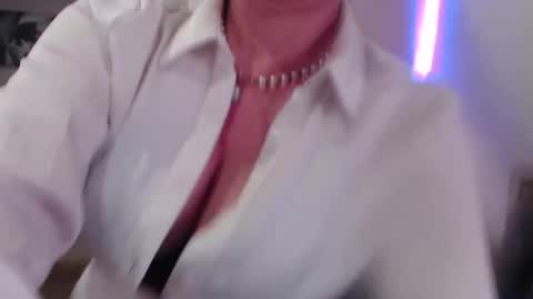 mistress_milfa online show from January 10, 5:37 pm