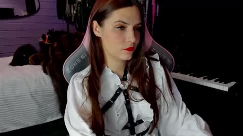 Dirty Priest and Ivi online show from December 21, 7:21 pm