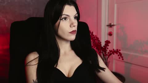 Miss Rochelle online show from January 8, 3:20 am