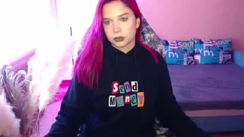 Snapshot of mistressbailey_x chatting on September 29, 11:04 am Miss Bailey online show from September 29, 11:04 am