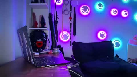 Snapshot of mistresslavinia_ chatting on October 11, 11:25 pm only mistresslavinia oficial online show from October 11, 11:25 pm